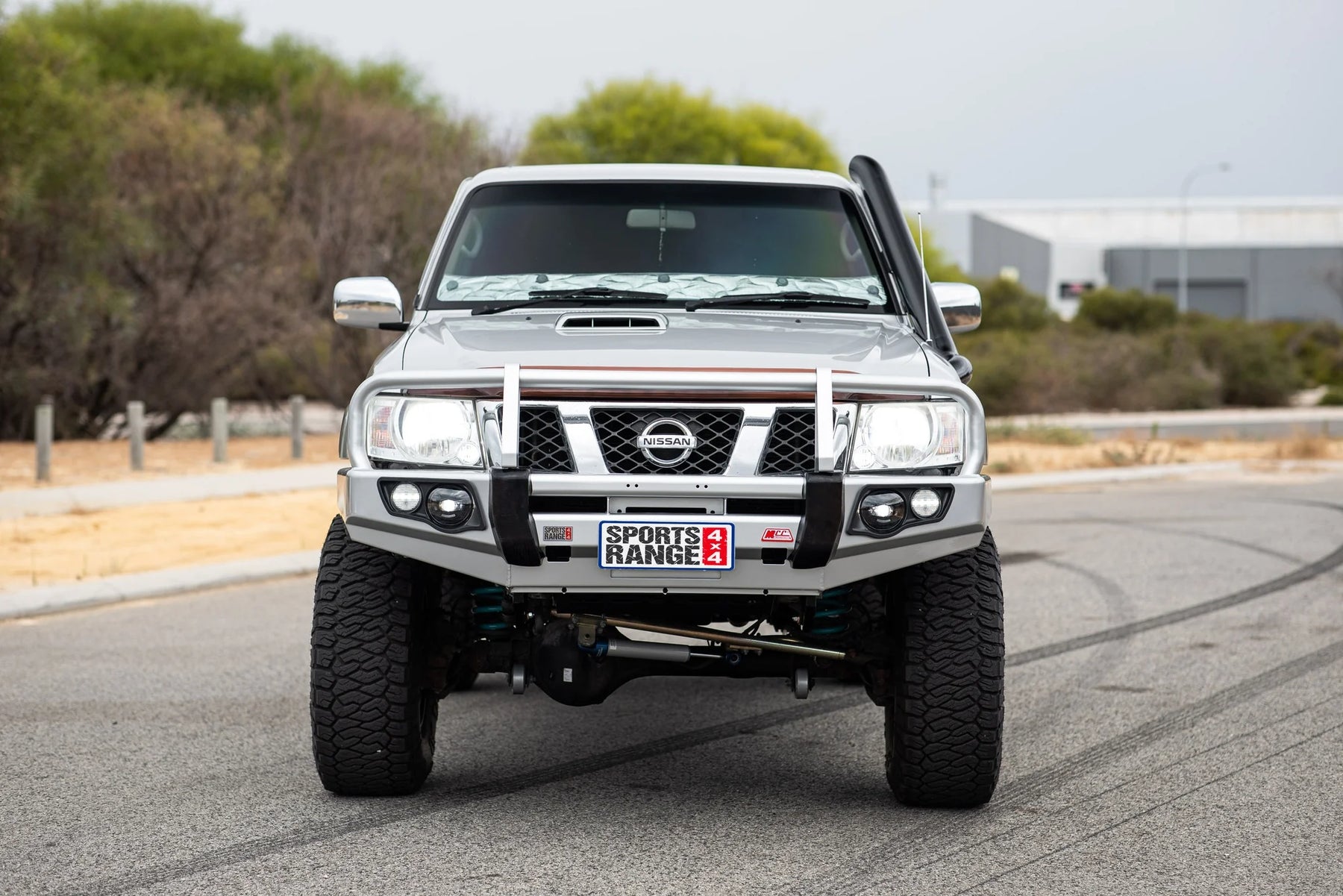 Patrol Y61 2005-2016 707-02 Falcon Bull Bar Black A-Frame Package (LED Foglight) — product view 2