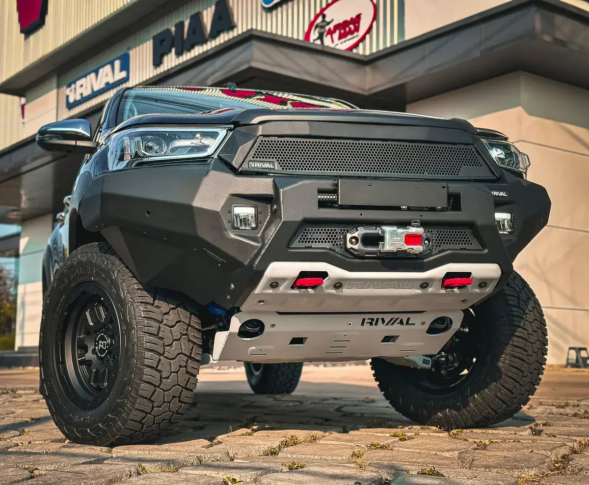 Rival Aluminum Front Bar with RIVAL LED Fog Lights (Set of 2) - Toyota Hilux (2021–04/2024) — product view 6