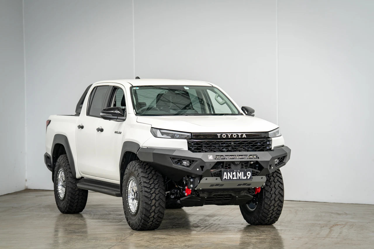 Predator Bull bar, Suitable for Toyota Hilux N90, 2026 on — product view 1