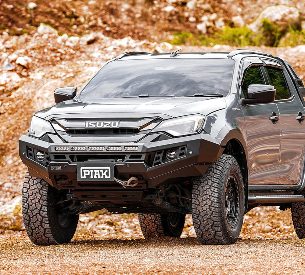 Genesis Non Loop Bull Bar (Black Recovery Points & Black Bash Plate) to suit Isuzu D-MAX (11/2023 on)