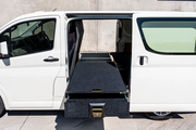 Toyota Hiace 2019 - current — product view 3
