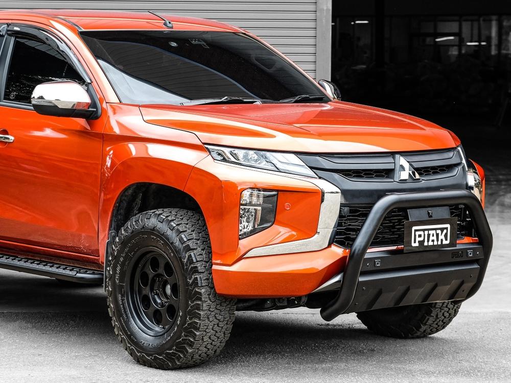 Nudge Bar to suit Mitsubishi Triton MR (11/2018 to 11/2023) — product view 5
