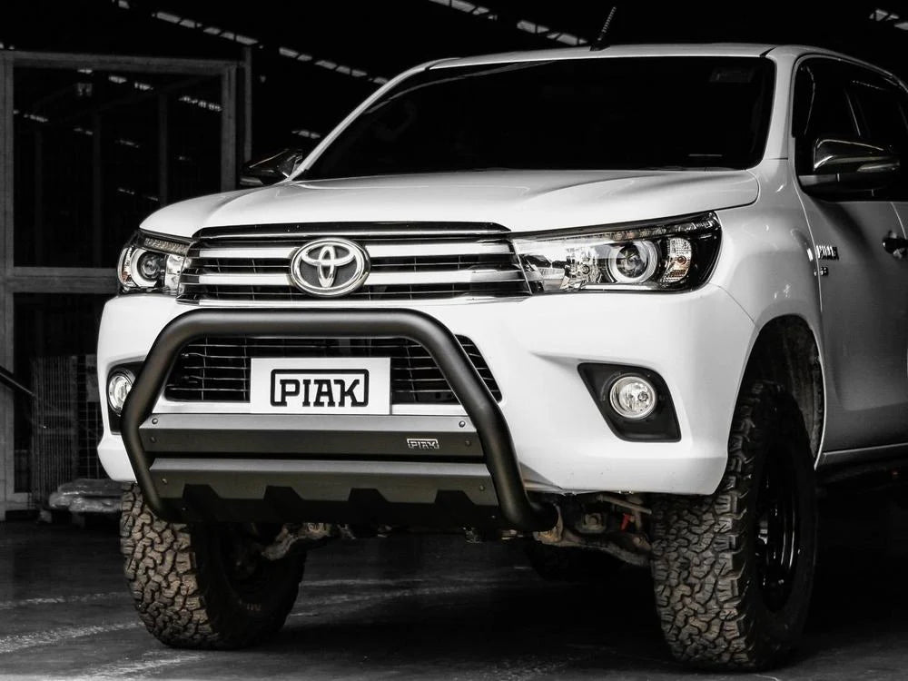Nudge Bar to suit Toyota HiLux (7/2015 to 5/2018) — product view 1