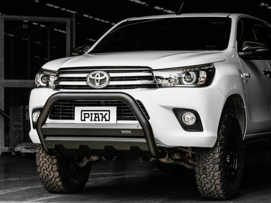 Nudge Bar to suit Toyota HiLux (7/2015 to 5/2018) — product view 1