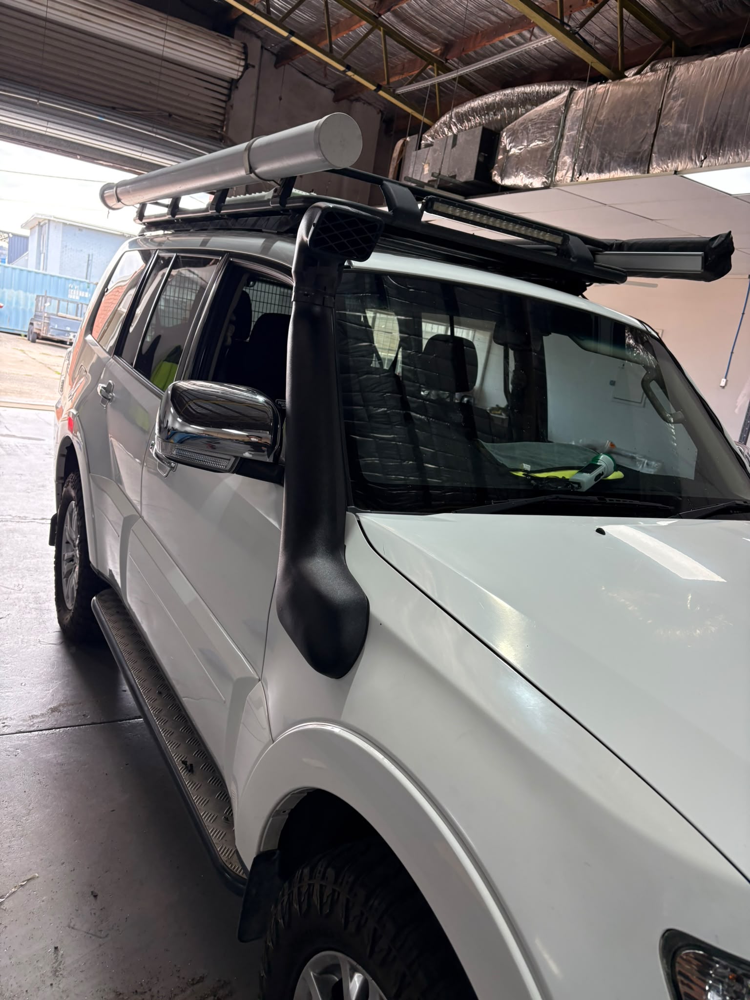 Touring roof system and snorkel