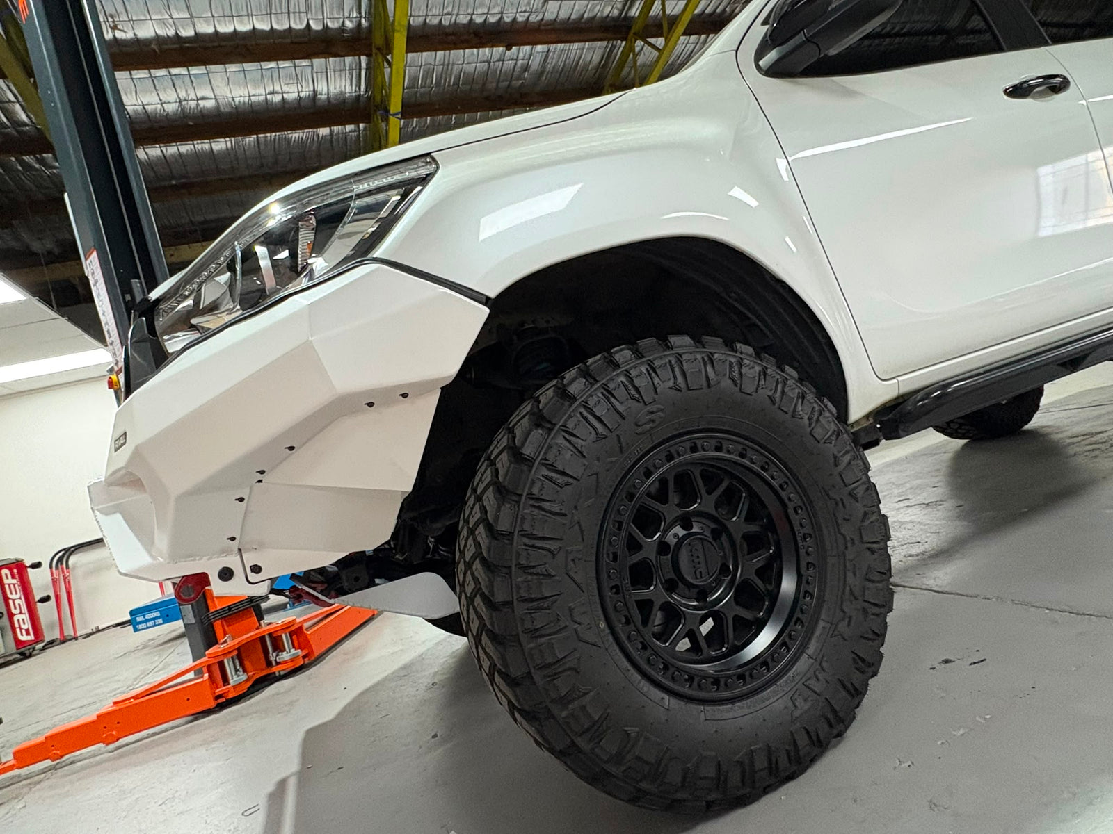 Road Rex 4x4 front protection build
