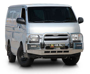 TOYOTA HIACE Bull bar (02/14 to 04/19) LWB — product view 3