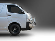 TOYOTA HIACE Bull bar (02/14 to 04/19) LWB — product view 2