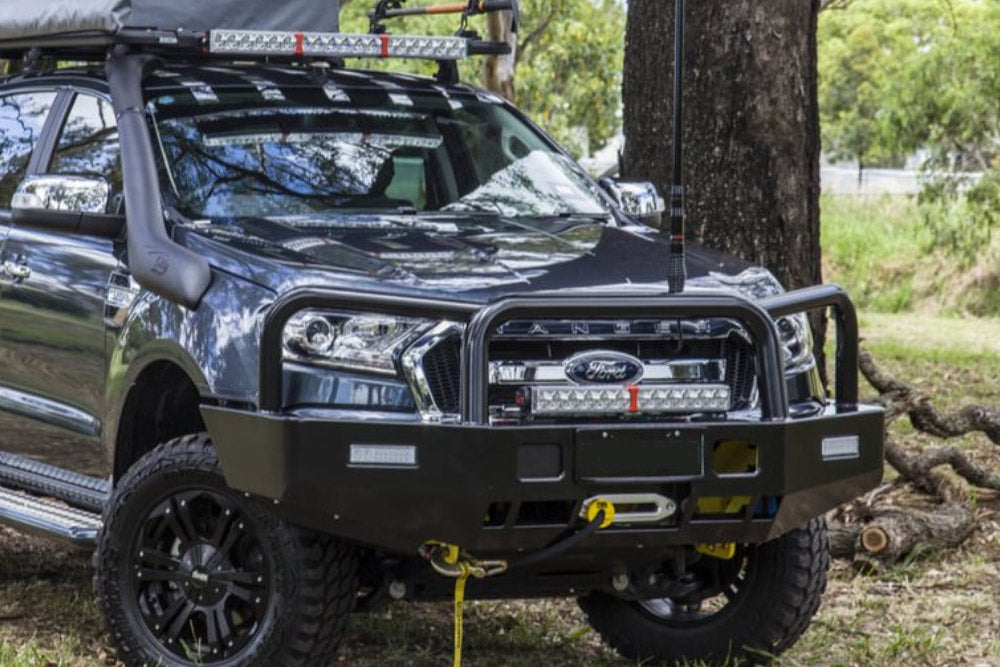 Ford 4x4 front bar, winch and driving lights